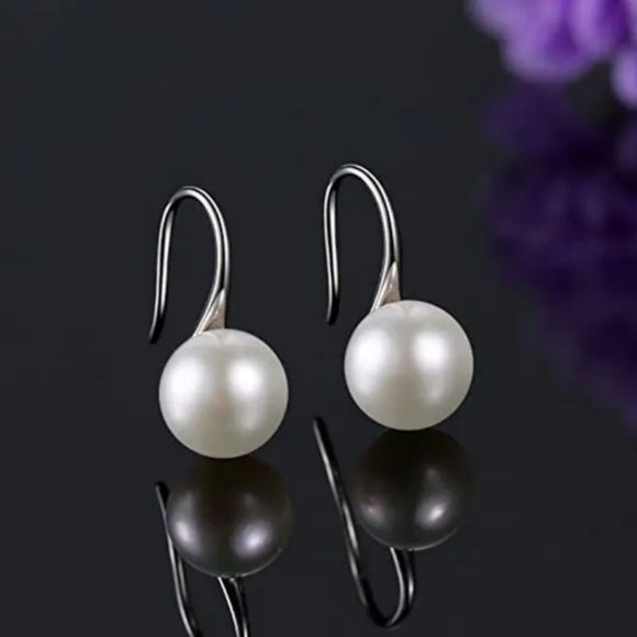 White Pearl Silver or Gold Elegant Luxury Sophisticated Dangly Hook Earrings - Picture 14 of 16